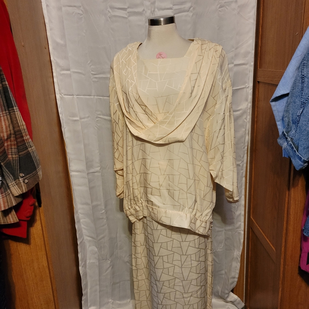 Vintage Disegni by Perez top and skirt